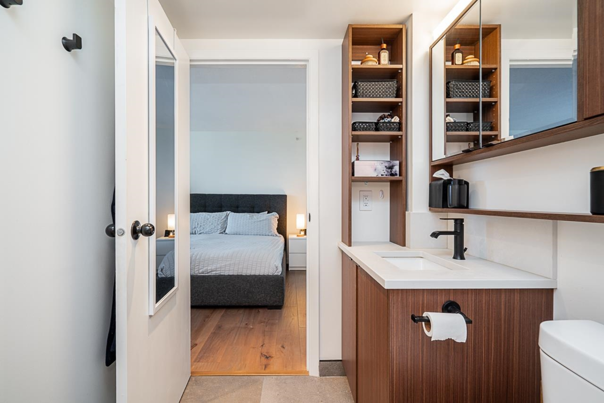 Office / Den Photo of 603 1318 Homer Street, Vancouver, BC