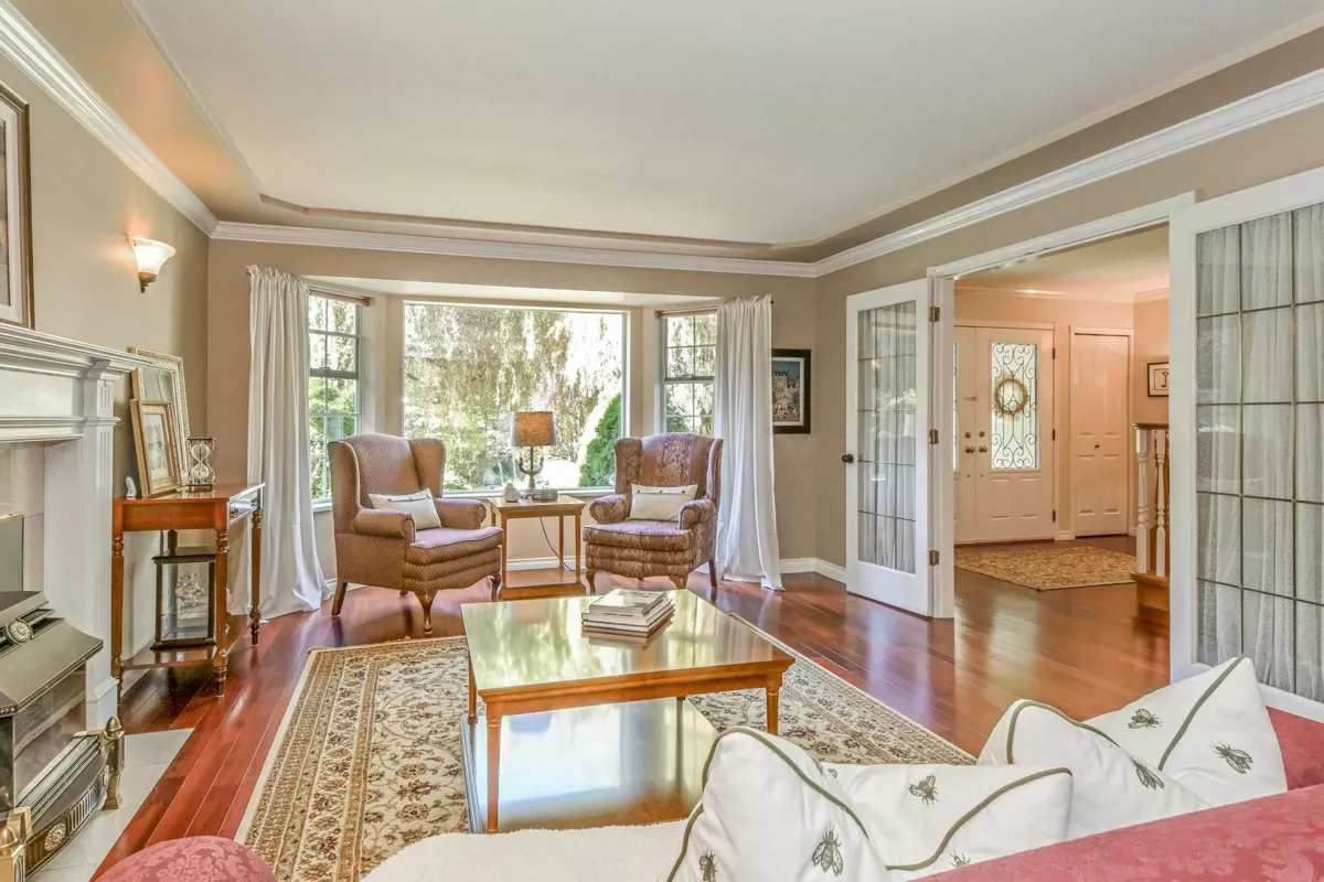 Family Room Photo of 2842 130 Street, Surrey, BC