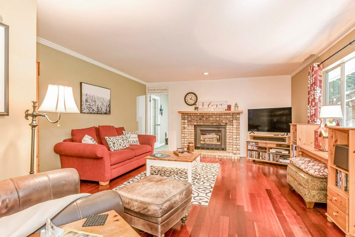 Primary Bathroom Photo of 2842 130 Street, Surrey, BC