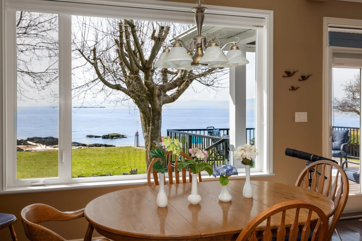 Bedroom 2 Photo of 1537 Mccullough Road, Sechelt, BC