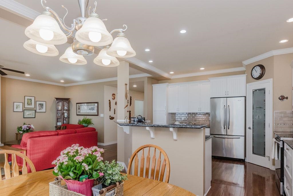 Hallway Photo of 1537 Mccullough Road, Sechelt, BC