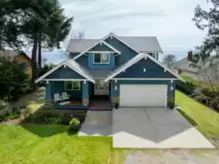 1537 Mccullough Road, Sechelt, BC