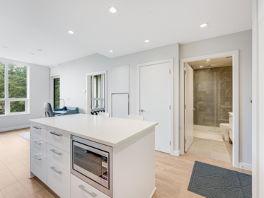 Kitchen Island Photo of 1106 5380 Crooked Branch Road, Vancouver, BC