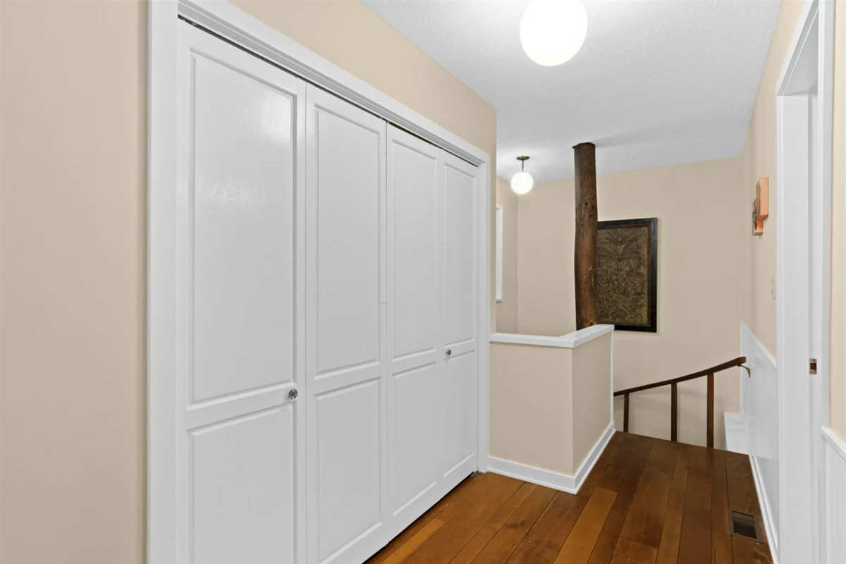 Outdoor Deck Photo of 1145 Millstream Road, West Vancouver, BC