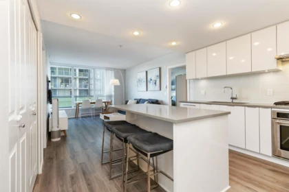 608 6638 Dunblane Avenue, Burnaby, BC, Burnaby — Apartment/Condo for sale