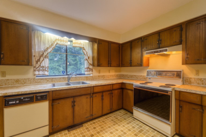 33295 Century Court, Abbotsford, BC, Abbotsford — Single Family Residence for sale