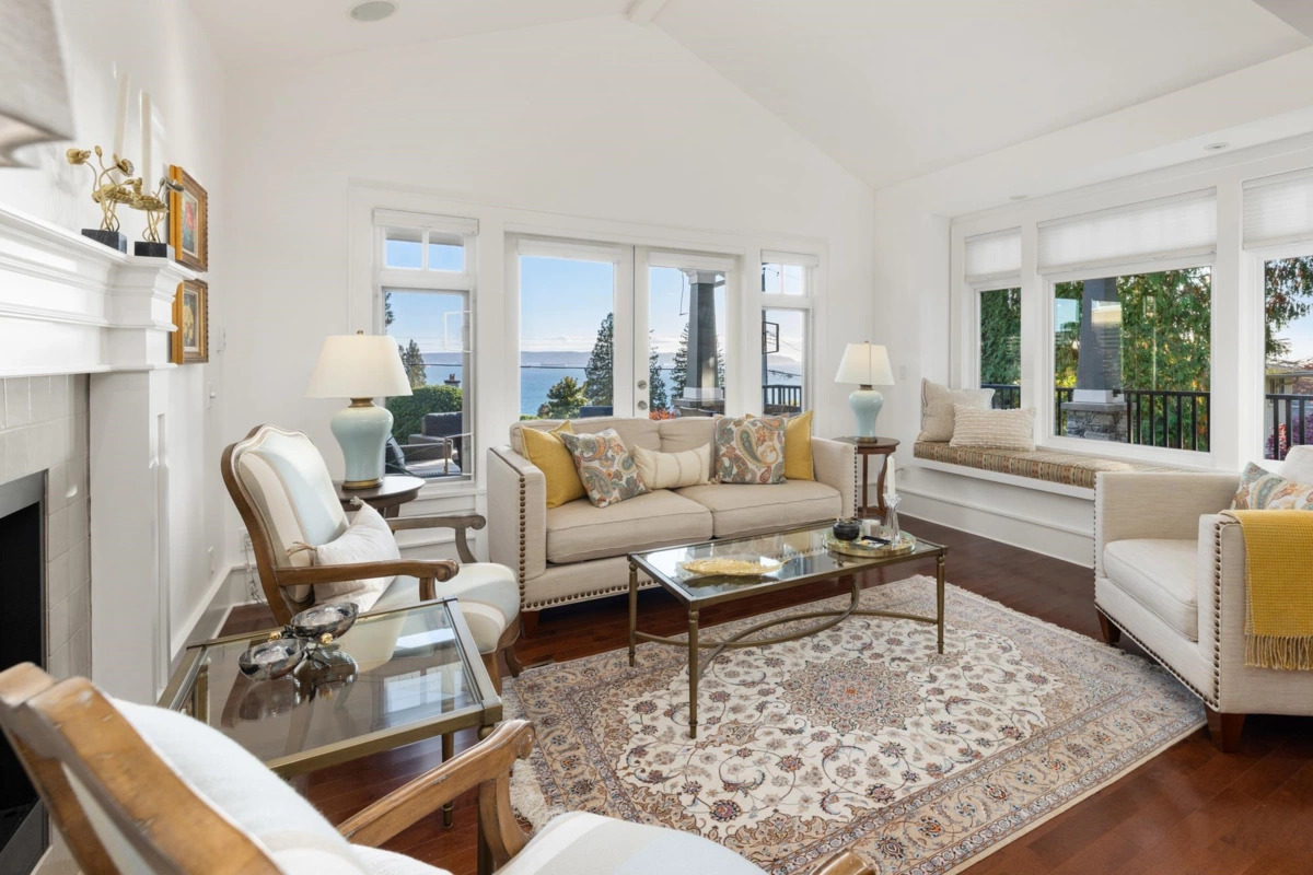 Primary Bedroom Photo of 2623 Lawson Avenue, West Vancouver, BC