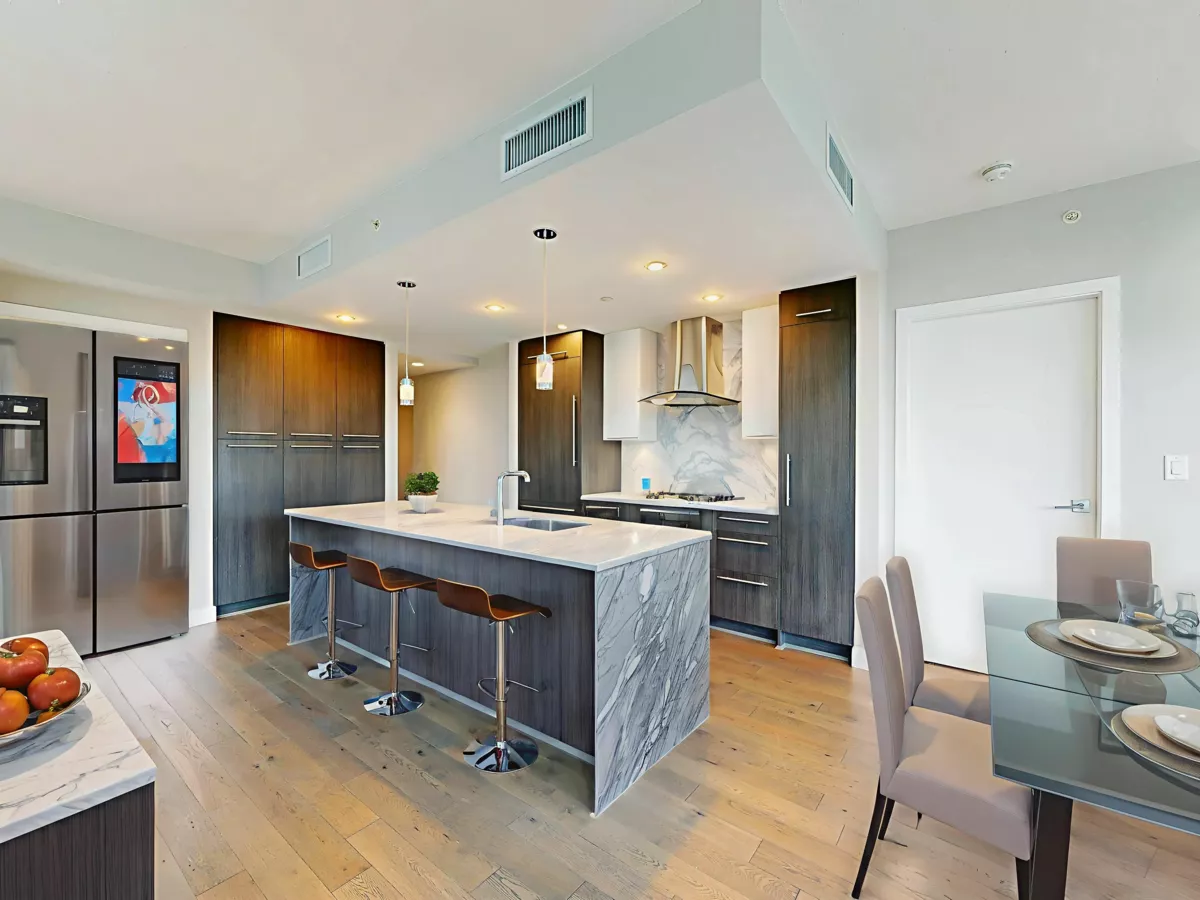 Dining Area Photo of 408 677 W 41st Avenue, Vancouver, BC