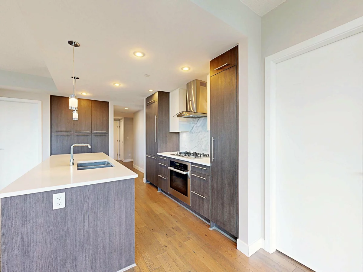 Primary Bathroom Photo of 408 677 W 41st Avenue, Vancouver, BC