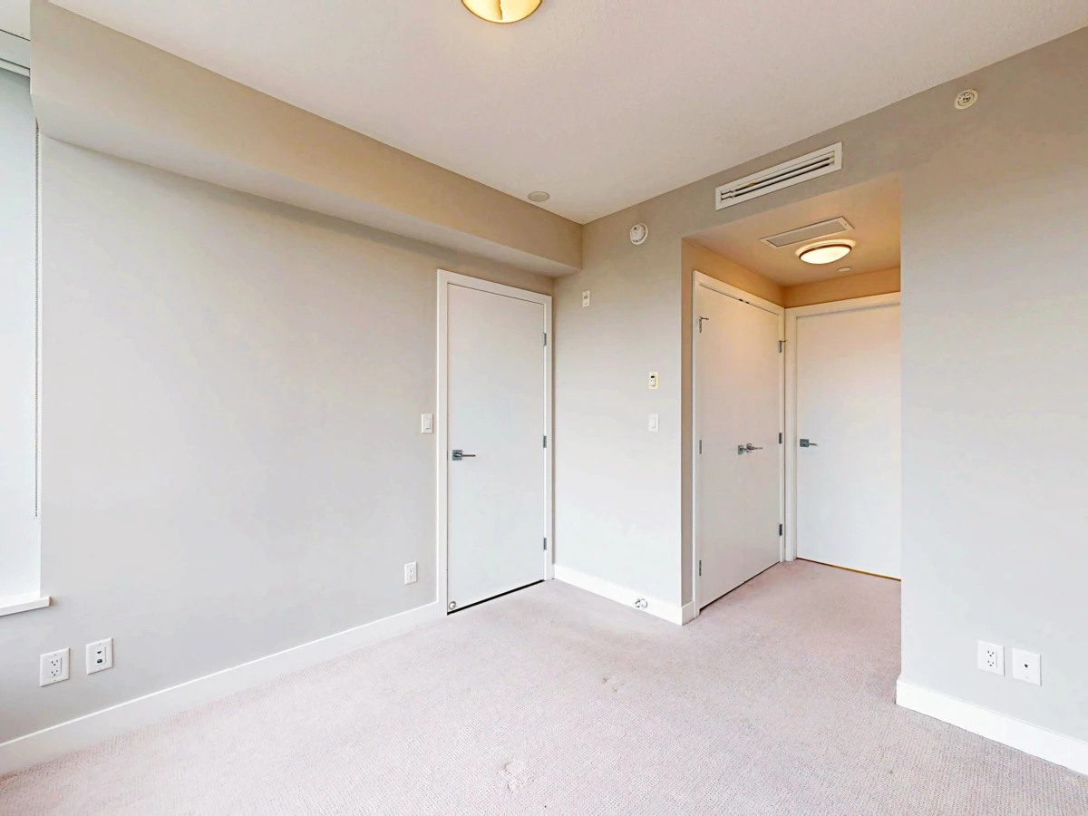 Swimming Pool Photo of 408 677 W 41st Avenue, Vancouver, BC