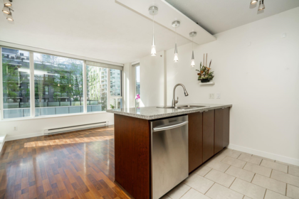 601 1001 Richards Street, Vancouver, BC, Vancouver — Apartment/Condo for sale