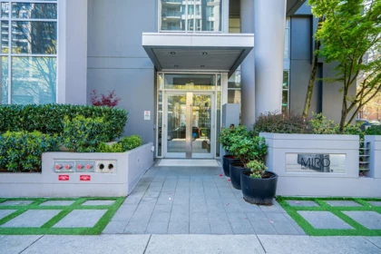 601 1001 Richards Street, Vancouver, BC, Vancouver — Apartment/Condo for sale
