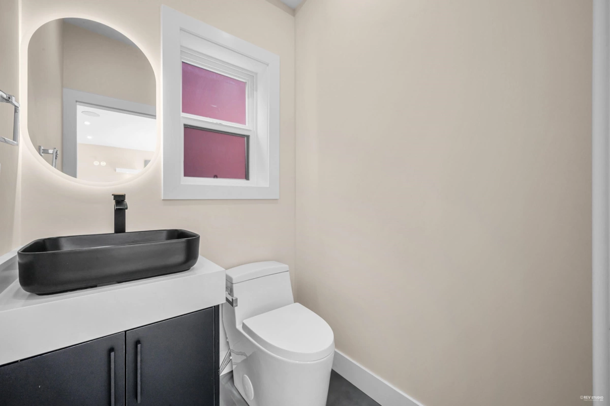 Primary Bedroom Photo of 2371 Adanac Street, Vancouver, BC