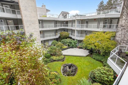 305 2733 Atlin Place, Coquitlam, BC, Coquitlam — Apartment/Condo for sale