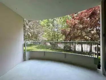 201 6188 Patterson Avenue, Burnaby, BC, Burnaby — Apartment/Condo for sale
