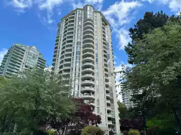 201 6188 Patterson Avenue, Burnaby, BC, Burnaby — Apartment/Condo for sale