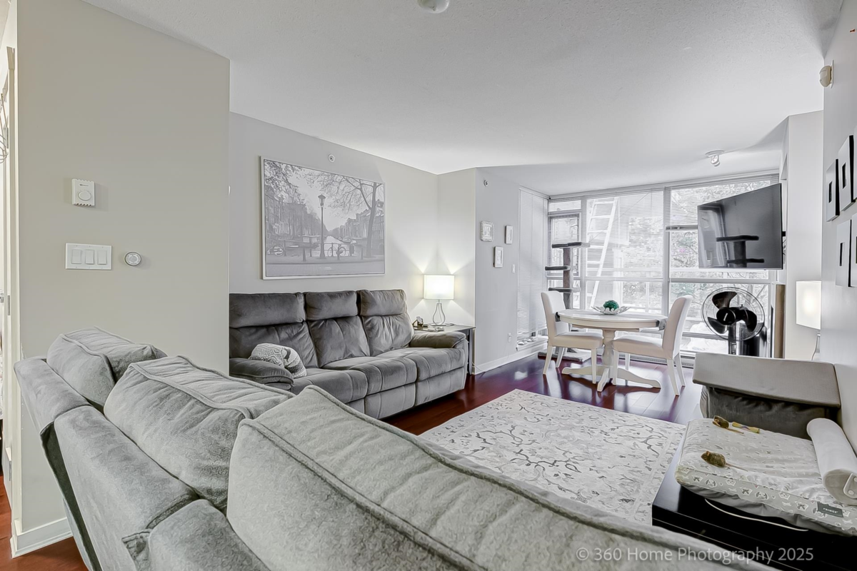 Pantry Photo of 128 9373 Hemlock Drive, Richmond, BC