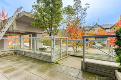 Entry Foyer Photo of 128 9373 Hemlock Drive, Richmond, BC