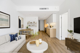 209 375 Clayton Street, Coquitlam, BC