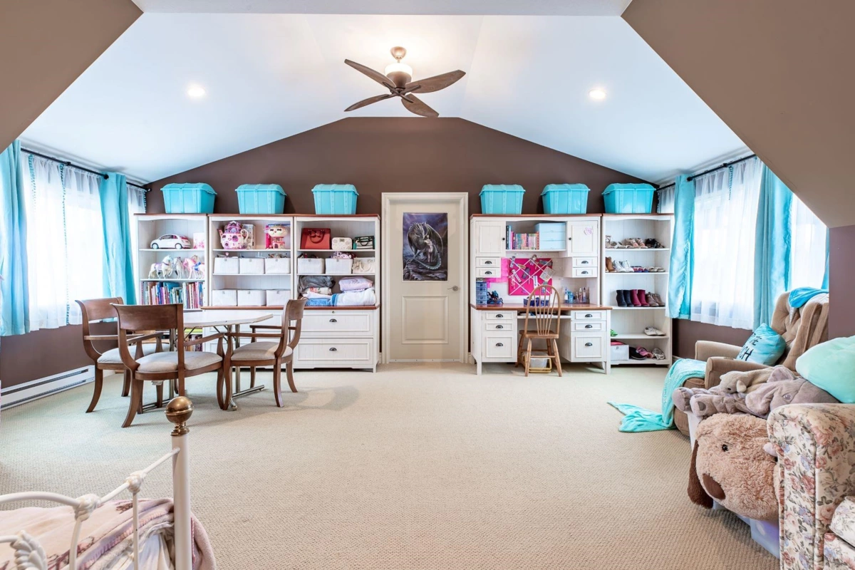 Hallway Photo of 3180 216 Street, Langley, BC