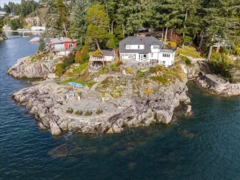 5826 Eagle Island, West Vancouver, BC