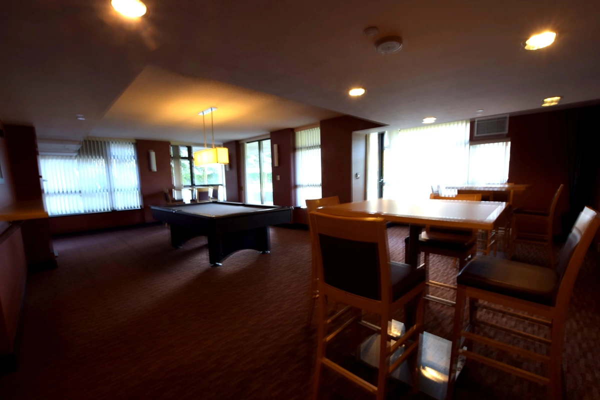 Loft / Bonus Room Photo of 406 8160 Lansdowne Road, Richmond, BC