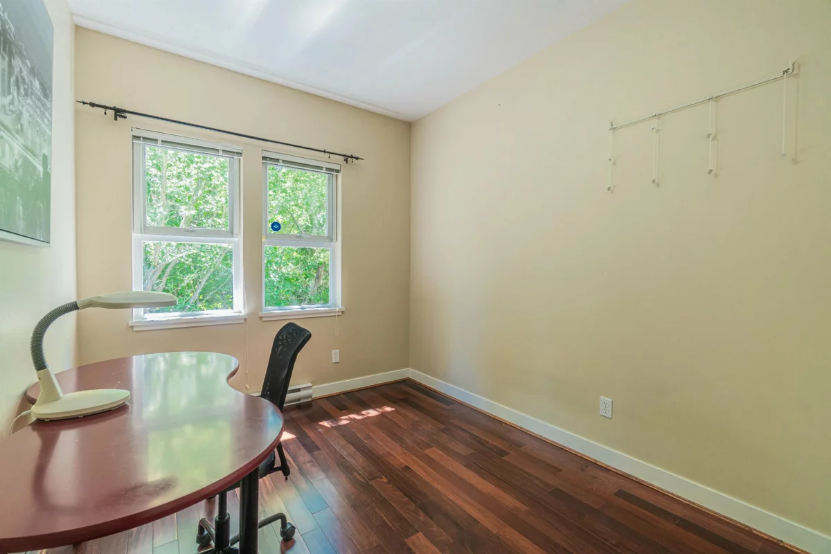 Entry Foyer Photo of 6602 Arbutus Street, Vancouver, BC