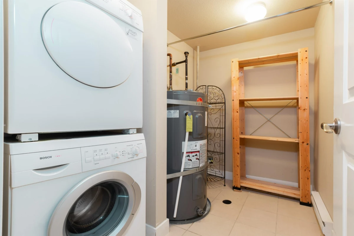 Staircase Photo of 6602 Arbutus Street, Vancouver, BC