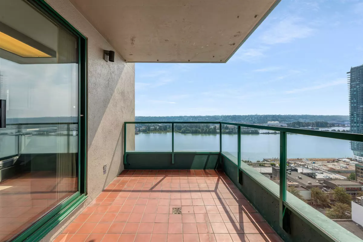 Backyard Photo of 1602 420 Carnarvon Street, New Westminster, BC