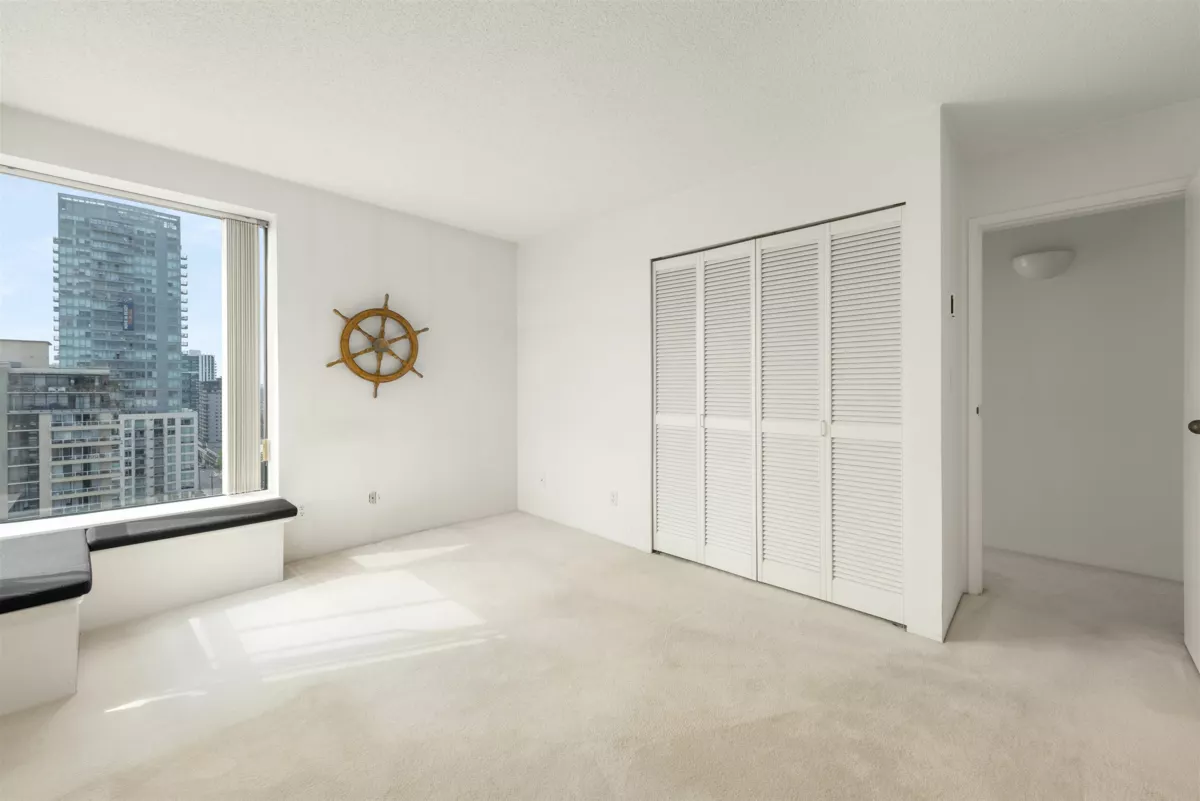 Entry Foyer Photo of 1602 420 Carnarvon Street, New Westminster, BC