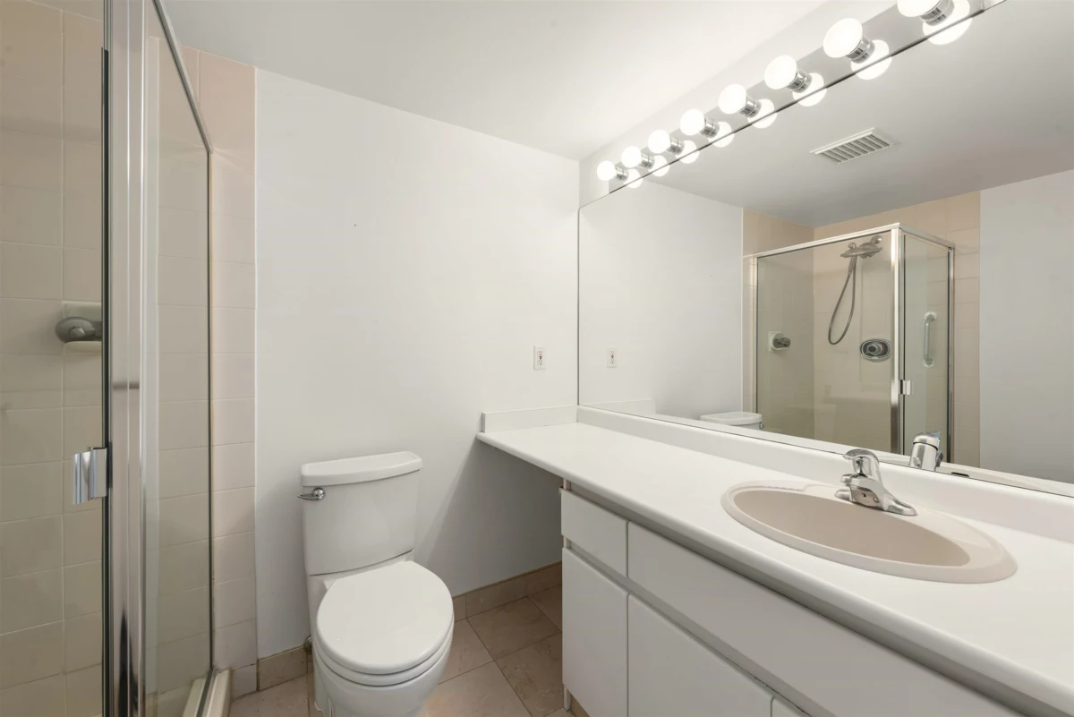 Outdoor Patio Photo of 1602 420 Carnarvon Street, New Westminster, BC