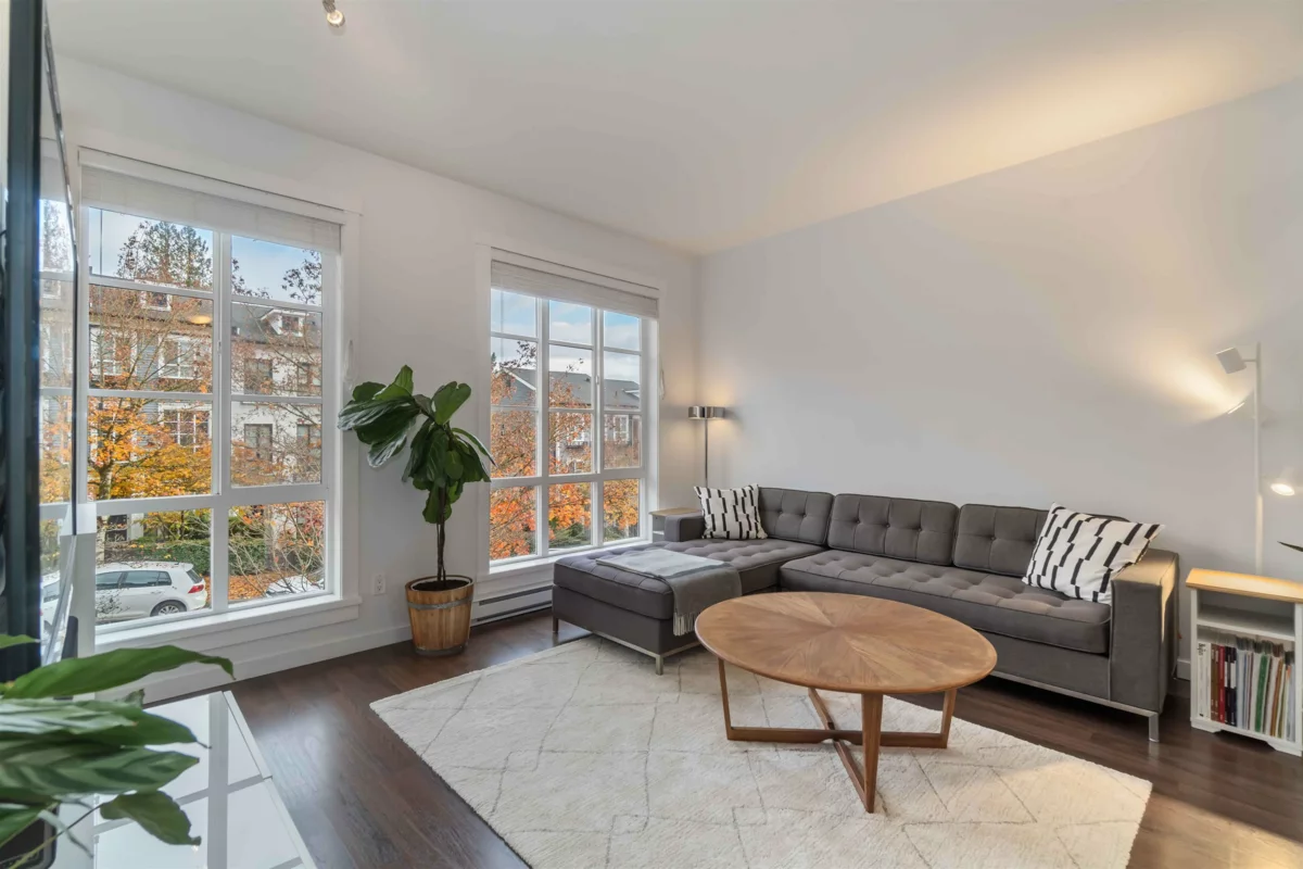 Breakfast Nook Photo of 10 1248 Holtby Street, Coquitlam, BC