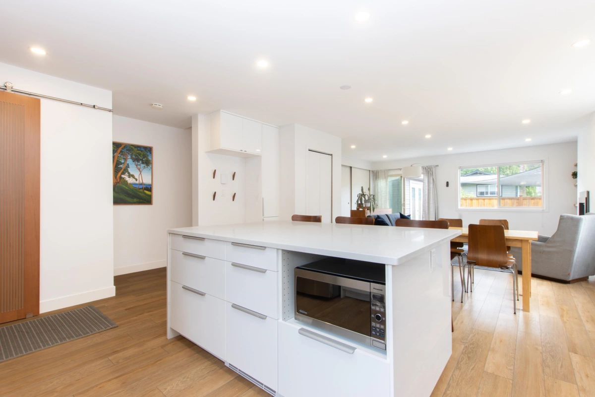Dining Area Photo of 10 41450 Government Road, Brackendale, BC