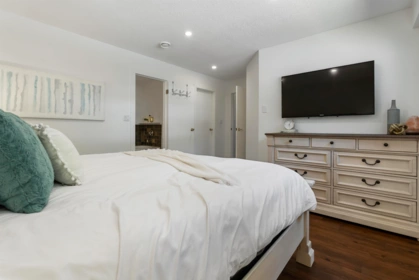 Guest Bathroom Photo of 5564 238 Street, Langley, BC