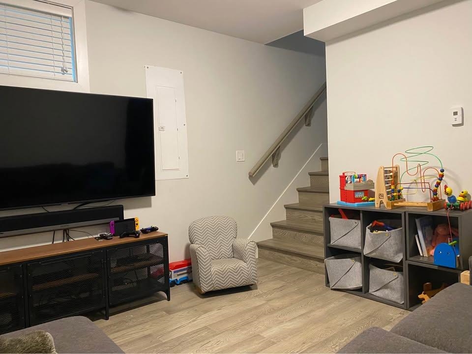 Guest Bathroom Photo of 3345 Parker Street, Vancouver, BC