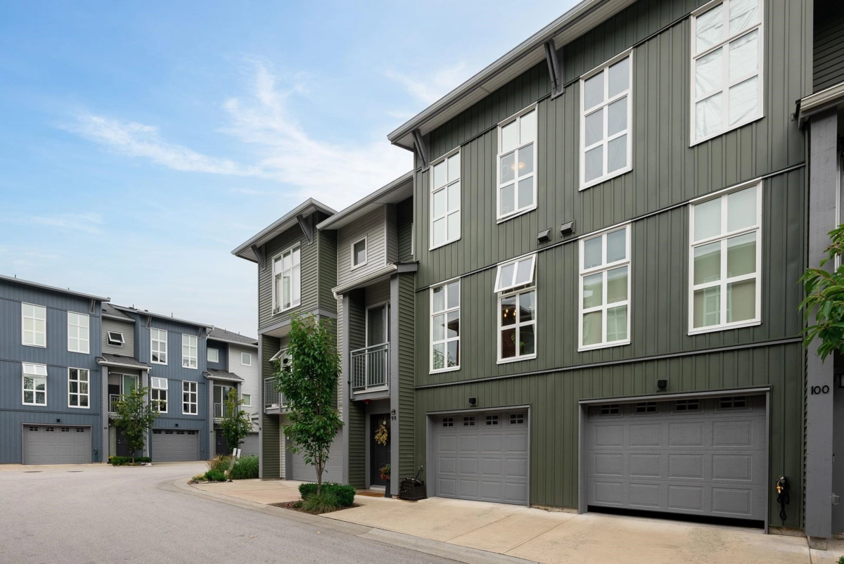 Community Amenities Photo (Clubhouse) of 99 24076 112 Avenue, Maple Ridge, BC