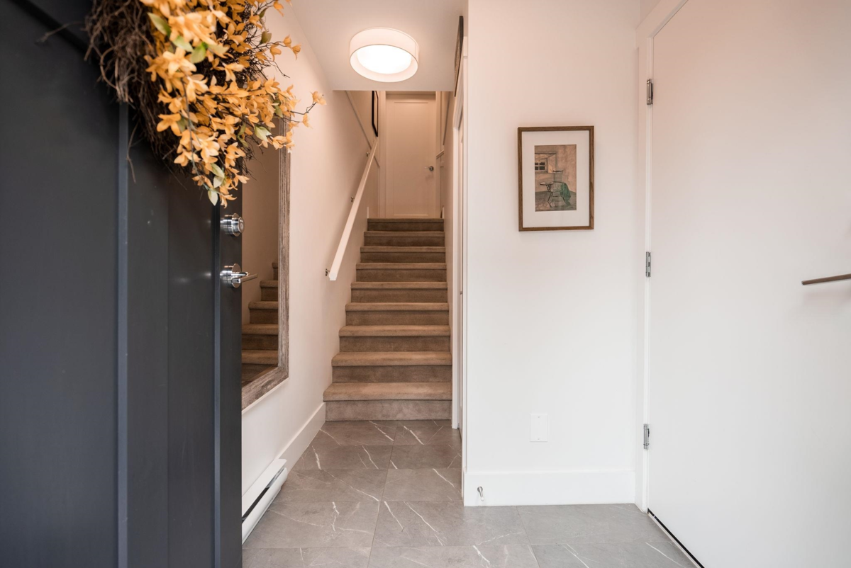 Neighborhood Park Photo Near 99 24076 112 Avenue, Maple Ridge, BC