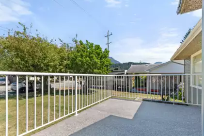 524 Rupert Street, Hope, BC, Hope — Single Family Residence for sale
