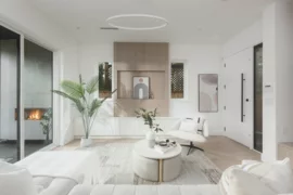 2 2130 E 2nd Avenue, Vancouver, BC