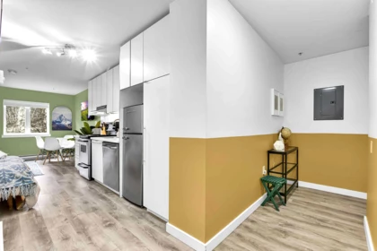 301 370 Carrall Street, Vancouver, BC