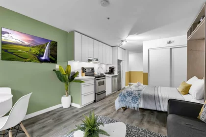 Office / Den Photo of 301 370 Carrall Street, Vancouver, BC