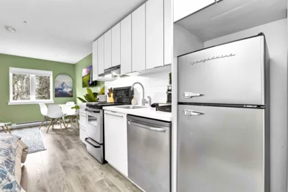 Primary Bedroom Photo of 301 370 Carrall Street, Vancouver, BC