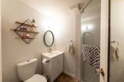 Hallway Photo of 24 11735 89a Avenue, Delta, BC