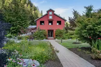 Hot Tub / Spa Photo of 43360 Creekside Circle, Lindell Beach, BC