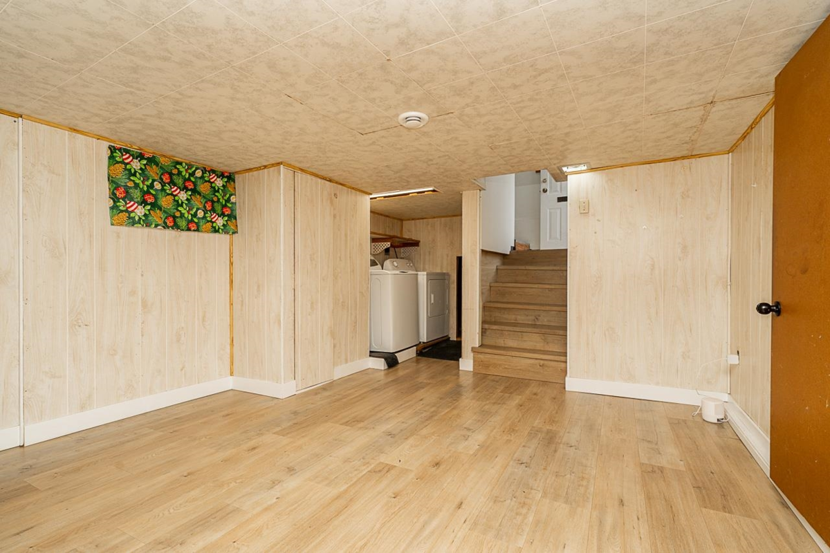 Basement Recreation Room Photo of 11205 78a Avenue, Delta, BC