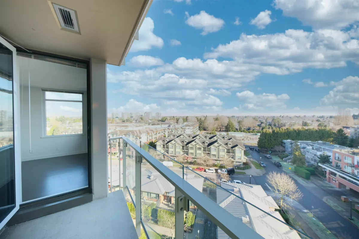 Kitchen Island Photo of 1102 8333 Anderson Road, Richmond, BC