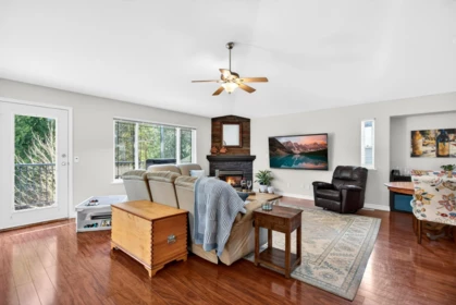 11387 Creekside Street, Maple Ridge, BC, Maple Ridge — Single Family Residence for sale