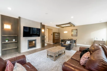 10 15977 26 Avenue, Surrey, BC