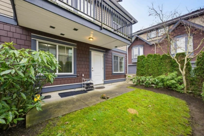 Hallway Photo of 10 15977 26 Avenue, Surrey, BC