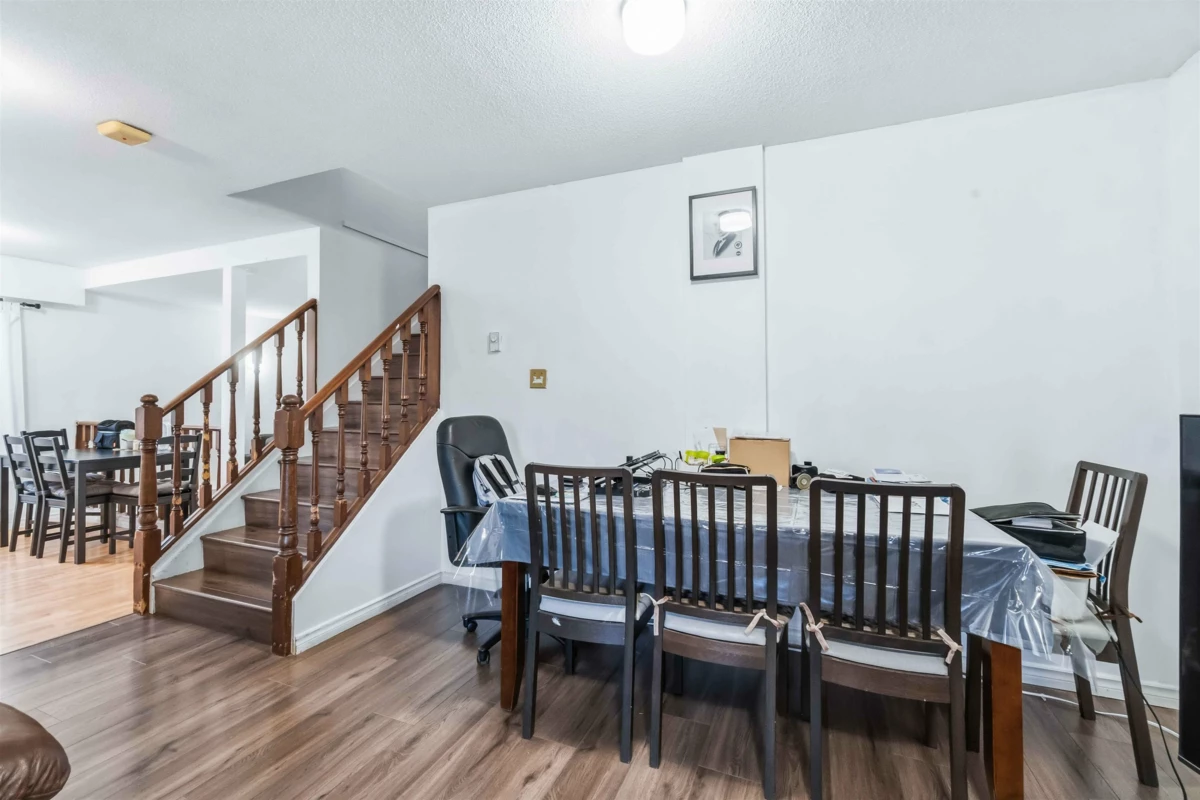Dining Area Photo of 8680 Citadel Crescent, Richmond, BC